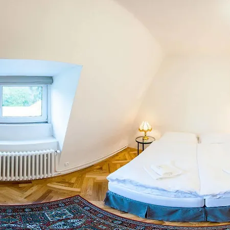 Hotel Olga 3*